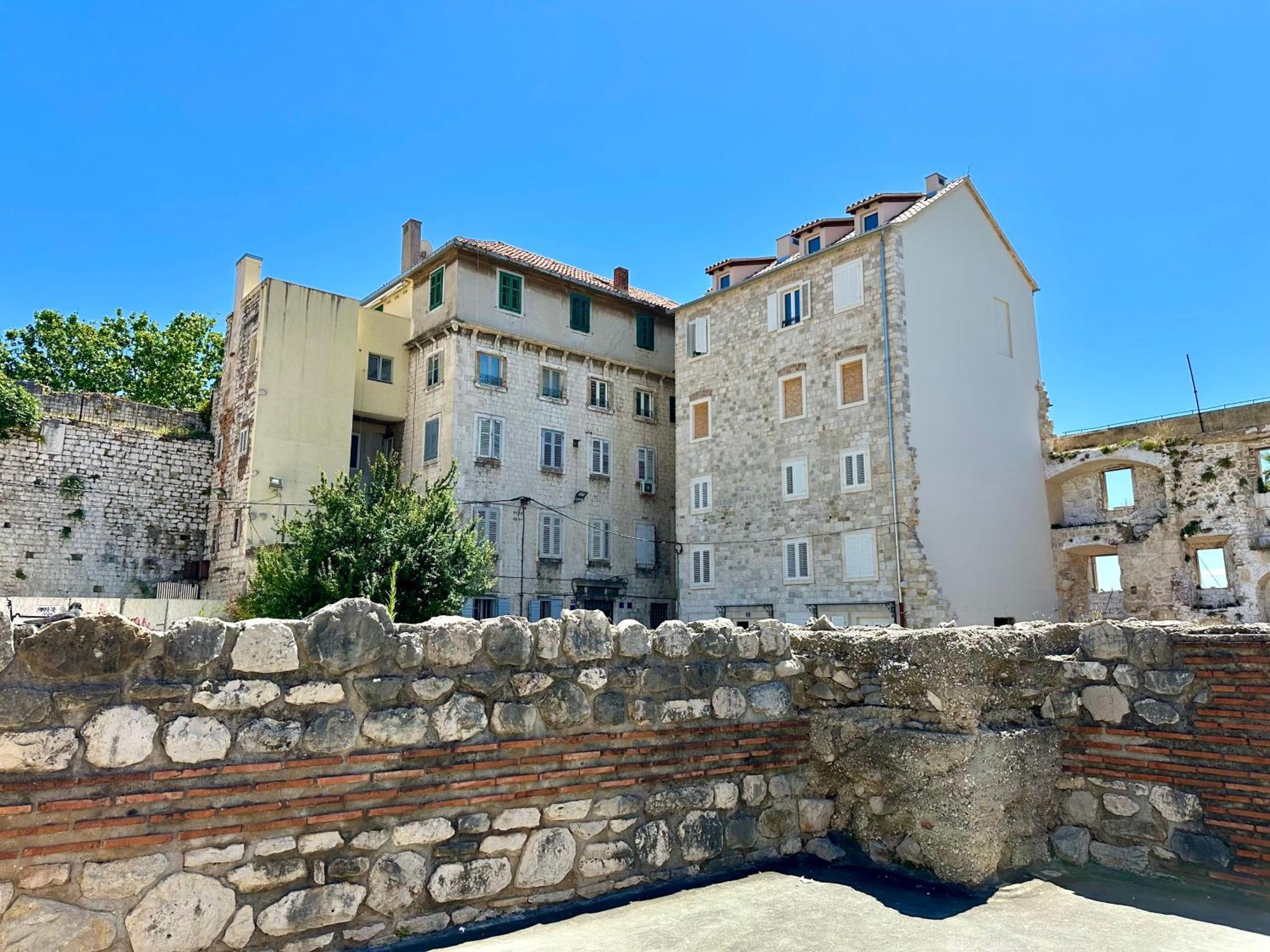 Diocletian Tower - Bella Vista & Palazzo Apartament *