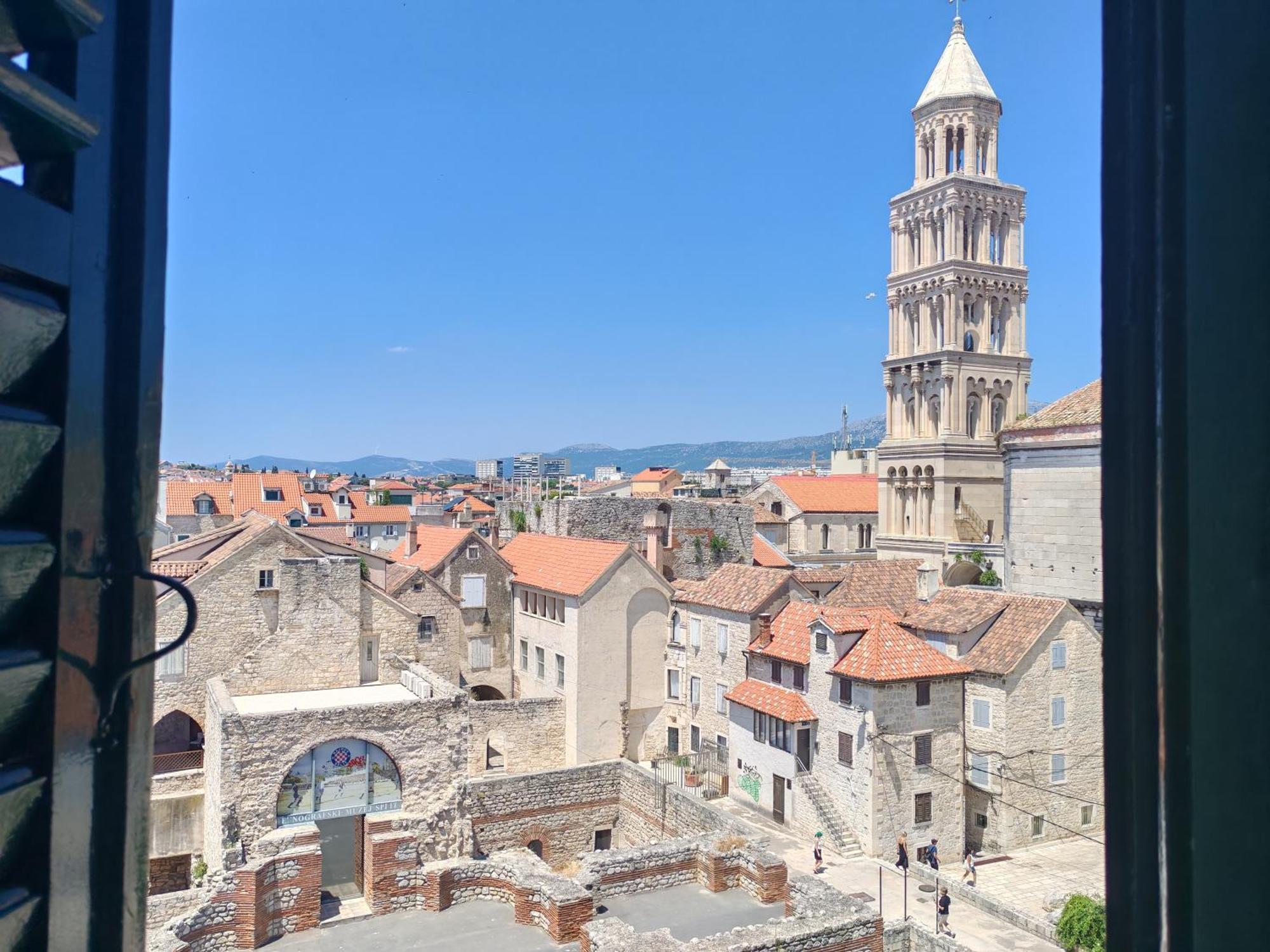 Diocletian Tower - Bella Vista & Palazzo *